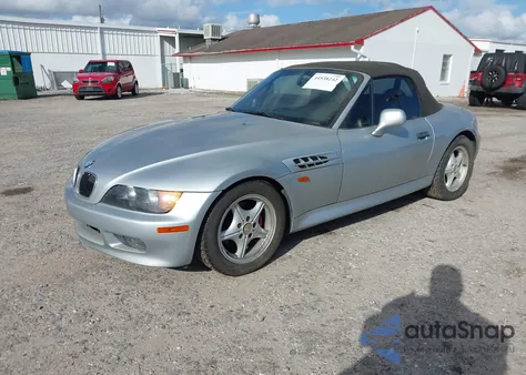 1998 BMW Z3 1.9 из США, поврежденный, VIN 4USCH7321WLE05672